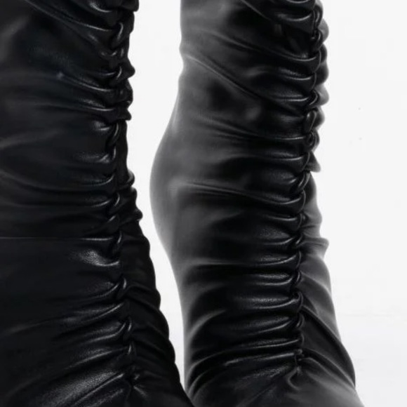 ❌❌SOLD❌❌SOLD❌❌NWB🔥Azalea Wang Crazy In Love Stiletto Booties🔥 - Picture 6 of 9